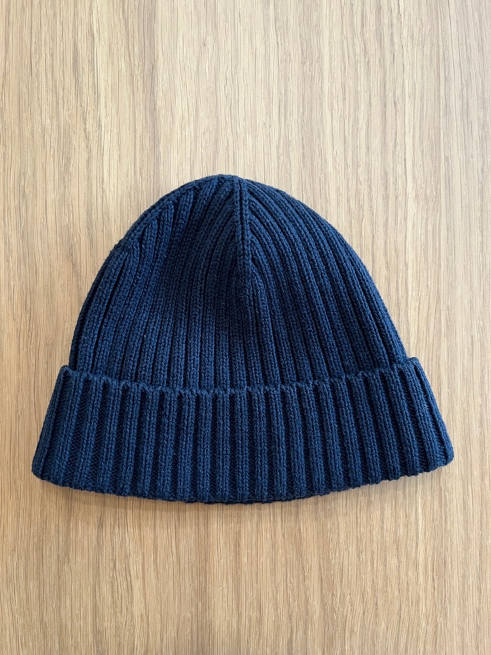 H&M kids, rib-knit beanie hat, size 6/12 months,navy blue, runs bigger 1/2 years